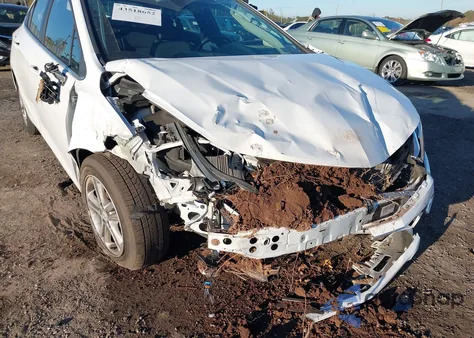 2018 Chevrolet Cruze Lt Auto z USA, uszkodzony, nr VIN 1G1BE5SM2J7101484